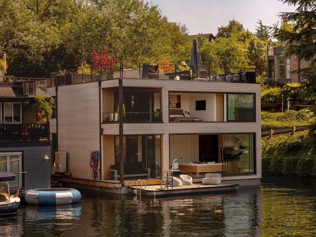 Inside a Floating Home Created by the Same People Who Designed the ‘Sleepless in Seattle’ Houseboat